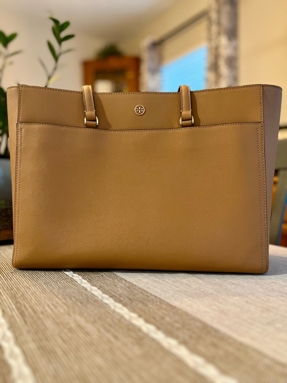 ⭐️ Tory Burch Tan Saffiano Leather Tote Bag Large Work Shoulder Bag